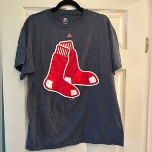 Boston Red Sox Men’s large shirt sleeve t shirt